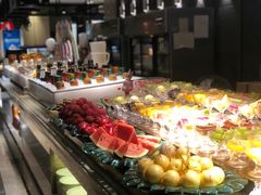 -雍和会海鲜姿造自助(湖东路店)