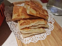 -小鱼小牛(世欧广场店)
