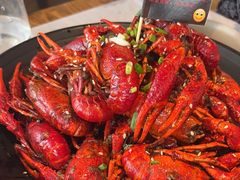 -巴厘龙虾·榜首油焖大虾(音乐学院·沿江酒馆店)