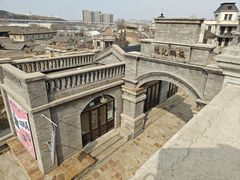 -清风小镇闯关东影视基地
