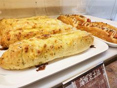 蒜香芝士法棍-韩国利尔面包(桂林路店)