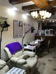 -杉惠素颜美妆皮肤管理中心