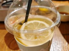 -湘力力小院·鱼汤泡饭(枫林路店)