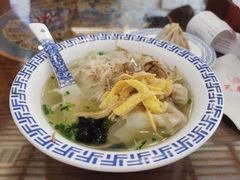 特色小馄饨-笑来喜馄饨小笼工坊店(湖滨街店)