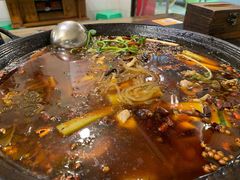 -鸿顺老铁锅美蛙鱼府(解放碑店)