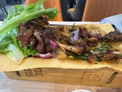-江湖亮亮蒸虾大排档烤全羊清真(武汉总店)