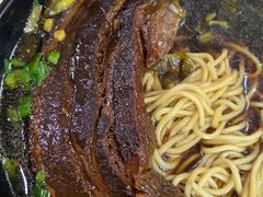 -小龙大肉面馆