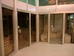 -碧中海汤泉汗蒸酒店