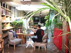 -HIGH FIVE哈福手工汉堡(桂林路店)