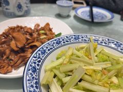 -鲁菜根·泰山菜(泰山店)