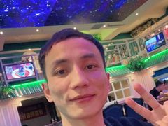 -巴特餐饮6加1音乐餐吧·新疆菜