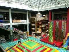 -蒙特利亲子乐园