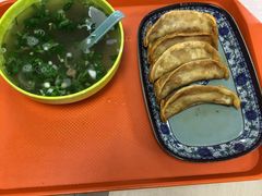 牛肉锅贴-金记老七家湾第一锅贴店(金沙井总店)