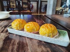 水牛奶菠萝油-陶陶居酒家(第十甫路总店)