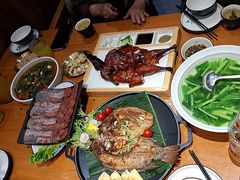 -老滇山寨•云南特色菜•地方菜•民族风情歌舞表演(金碧店)