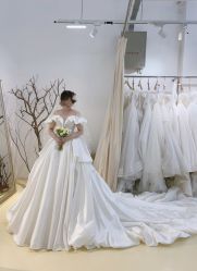 点击看大图 -LeCameliaBridal 山茶花新娘 婚纱礼服高级定制