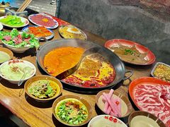 -萍姐火锅·公路夜市(武汉首店)