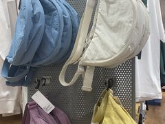 -优衣库(深圳万象天地旗舰店)