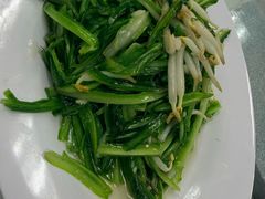 -新峰肉骨茶(总店)