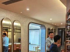 -青岛遇见米兰(八大关店)