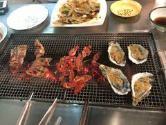-马路牙子烧烤音乐酒馆(望京店)