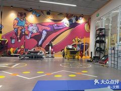-超鹿运动(五四北泰禾广场店)
