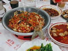 -堂瓦里·33年传统赣菜(第一街区店)