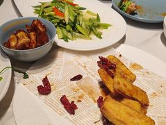 -老周家酱卤猪蹄私房菜(克拉玛依西街店)