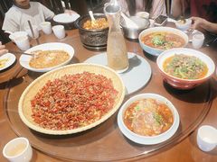 -万重锦·人文川菜馆(骡马市店)