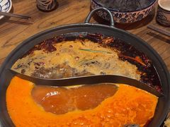 -旧街市鲜货老火锅(大光路店)