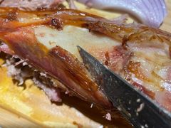 特色烤羊腿-雁滩白记·兰州牛肉面