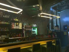 -HIHE Bistro·Oyster Bar(华熙live店)