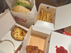 -必胜客(尹山湖歌林公园店)