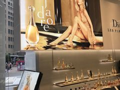 -Dior迪奥(上海世茂广场店)