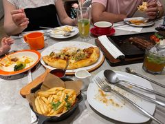 -必胜客(尹山湖歌林公园店)