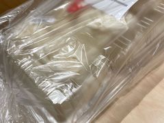 -白玉兰食品甜凤店(合生汇店)