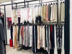 -Max Mara(王府井奥莱·香江小镇店)