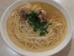 鸡汤银丝面-宝华园百年老字号烧麦
