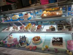 面包甜点陈列柜-雪贝尔Shaber面包花园(民德路店)