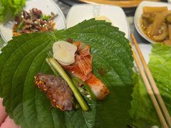 -蚝堡海鲜·威海菜·海肠捞饭·烧烤·亚洲吃蚝公司(幸福门店)