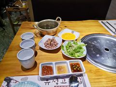 -唯成•韩国炭火烤肉 유성고기