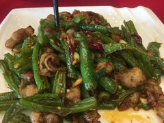 -侬佳蒸菜馆(听潮店)