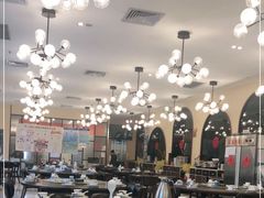 大堂-山里人湘菜·山茶油炒土鸡(嘉邻中心店)