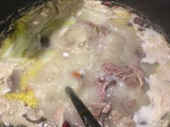 -三人行骨头王火锅(长寿店)