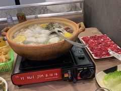 石橄榄炖鸡-洪大厨鸡煲(福田店)