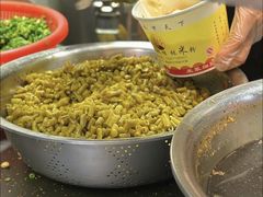 -覃肥叔桂林米粉(粮道街店)