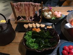 -湊湊火锅·茶憩(上海合生汇店)