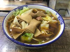 -孙浩特色牛杂面板面(华捷道店)