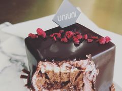 -UNI UNI(环亚凯瑟琳店)