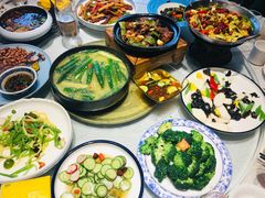 -沣华国际-鼎香食府宴会中心婚宴·寿宴(东郊长乐路店)